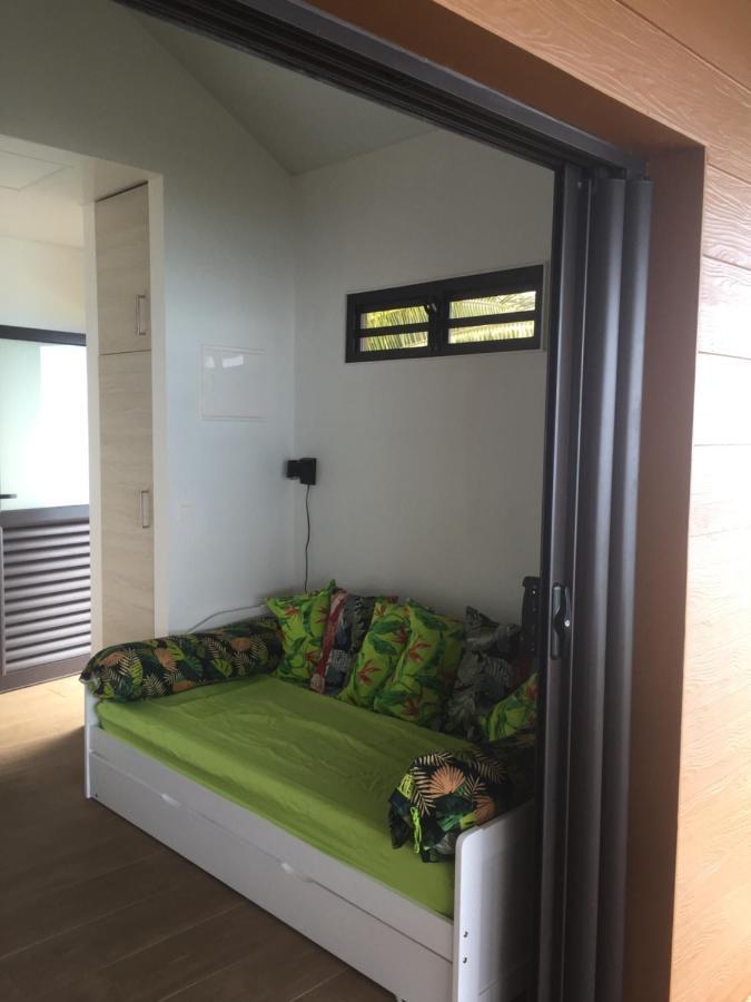 Bed and Breakfast Fare Anuanua Haapiti Esterno foto